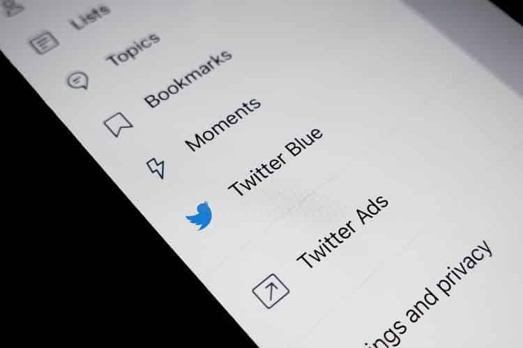 People Asking For Twitter Edit Button Told To Just Forgive Themselves